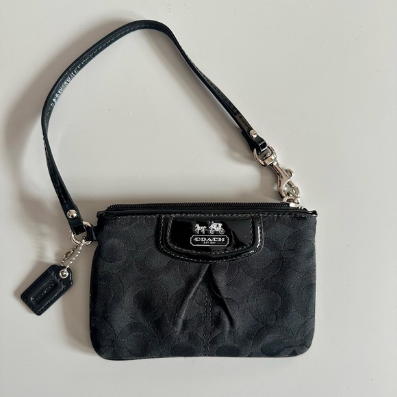 Vintage Coach Madison Sateen Op Art Wristlet Black - Picture 1 of 9